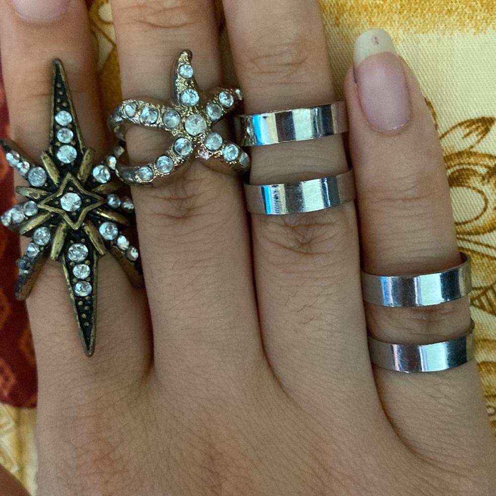 4 statement rings stack - Picture 5 of 7